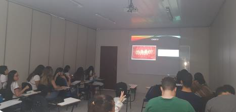 PROBLEMATIZANDO A CÁRIE DENTÁRIA